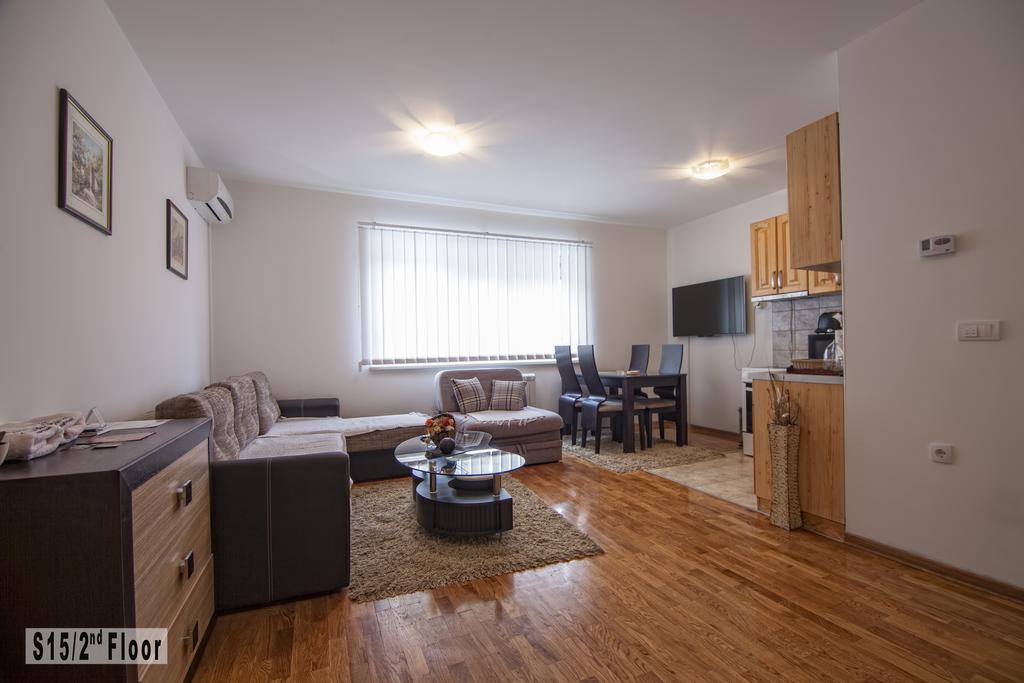 Sisarka Apartmani ซลาตีบอร์ ภายนอก รูปภาพ
