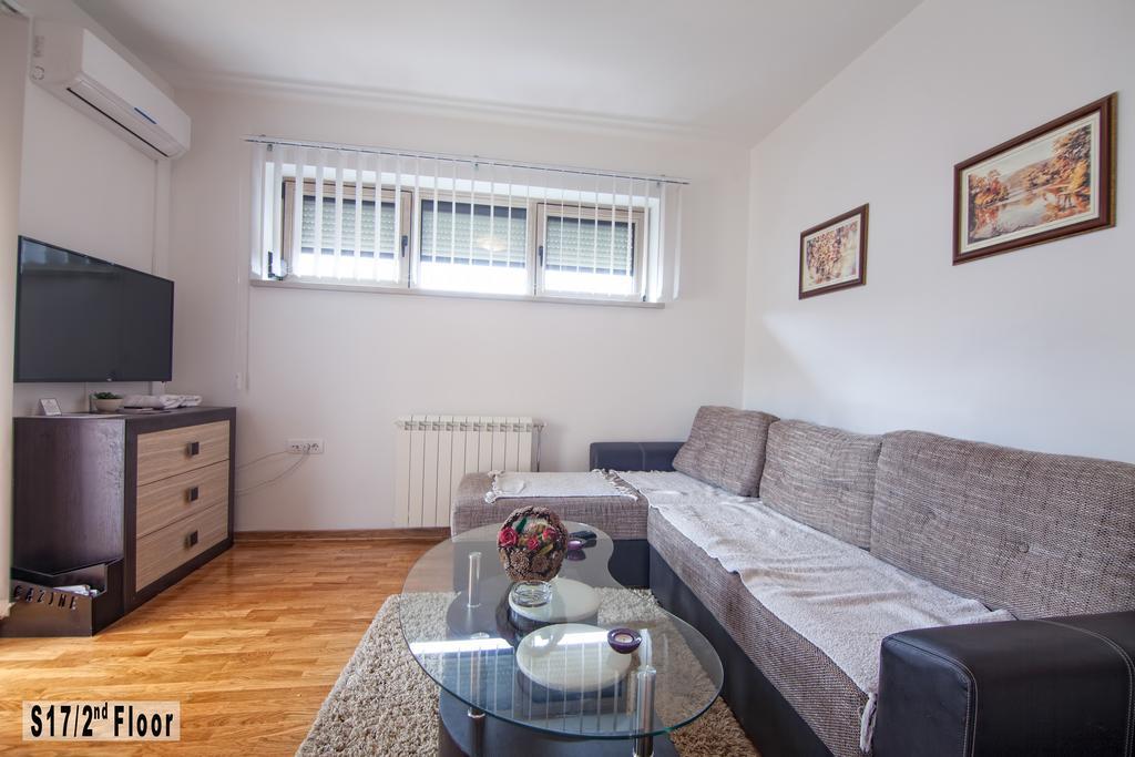 Sisarka Apartmani ซลาตีบอร์ ภายนอก รูปภาพ