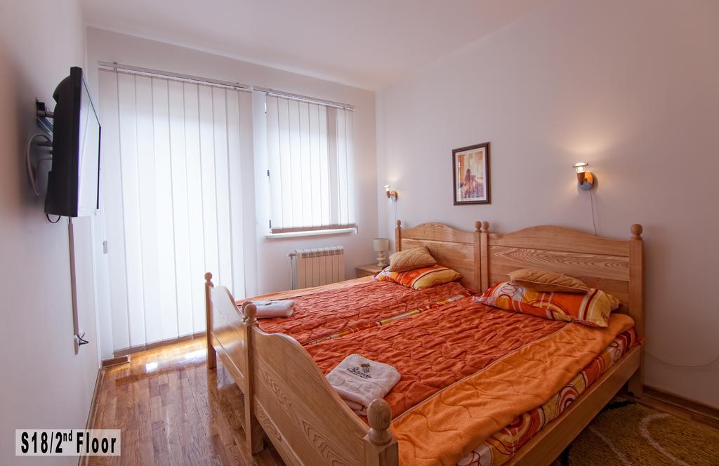 Sisarka Apartmani ซลาตีบอร์ ภายนอก รูปภาพ