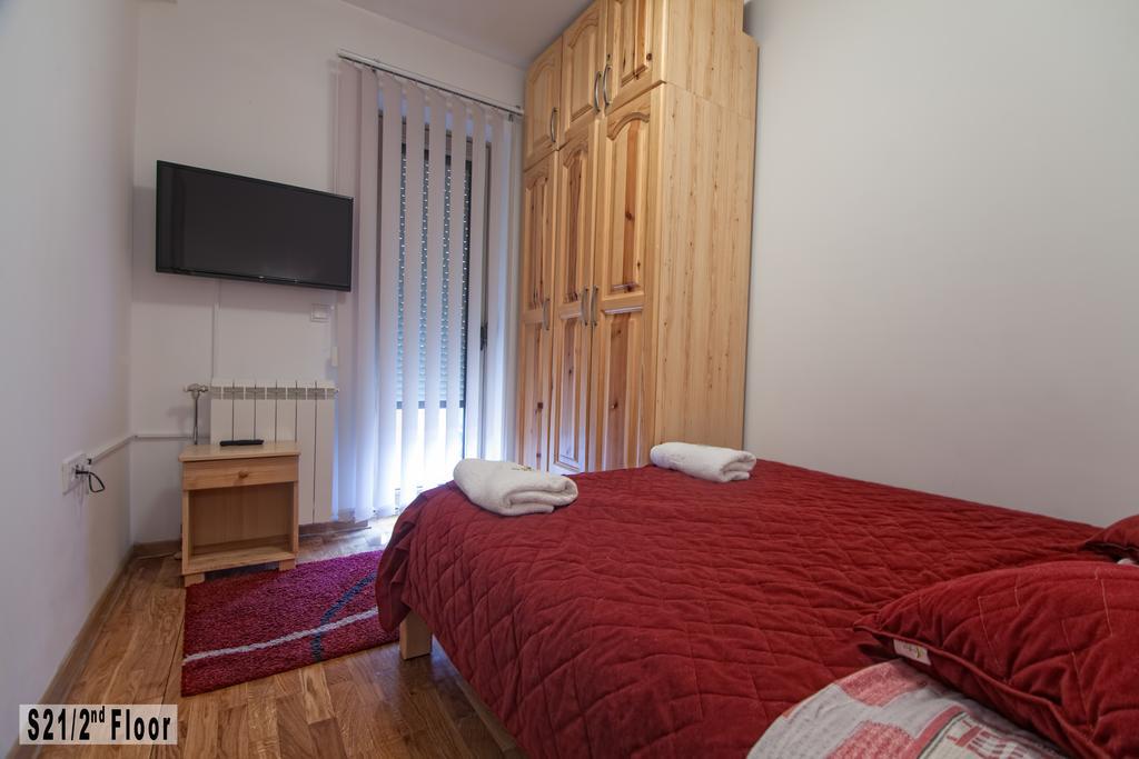 Sisarka Apartmani ซลาตีบอร์ ภายนอก รูปภาพ