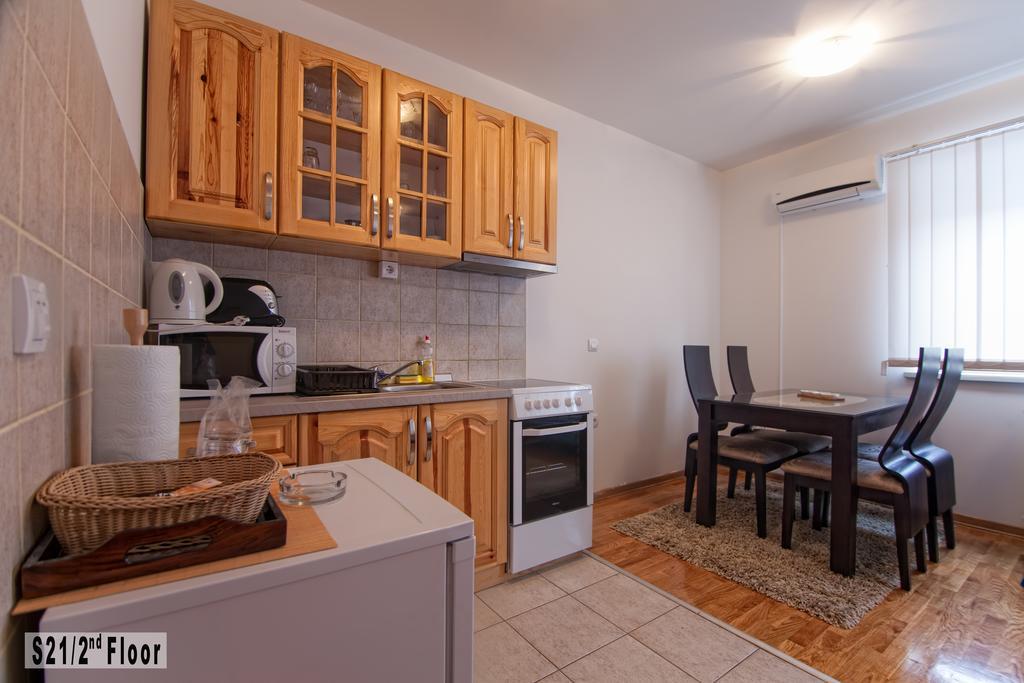 Sisarka Apartmani ซลาตีบอร์ ภายนอก รูปภาพ