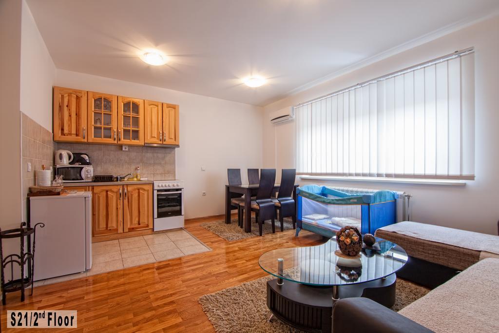 Sisarka Apartmani ซลาตีบอร์ ภายนอก รูปภาพ